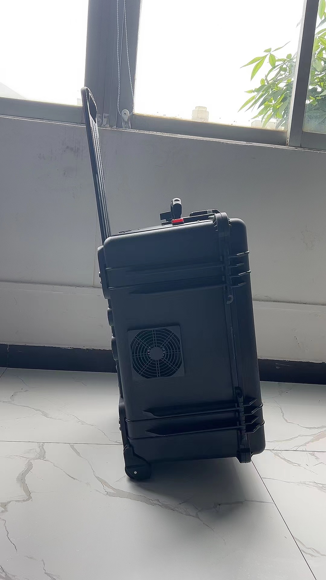 乌坡镇手拉箱型移动通信干扰器